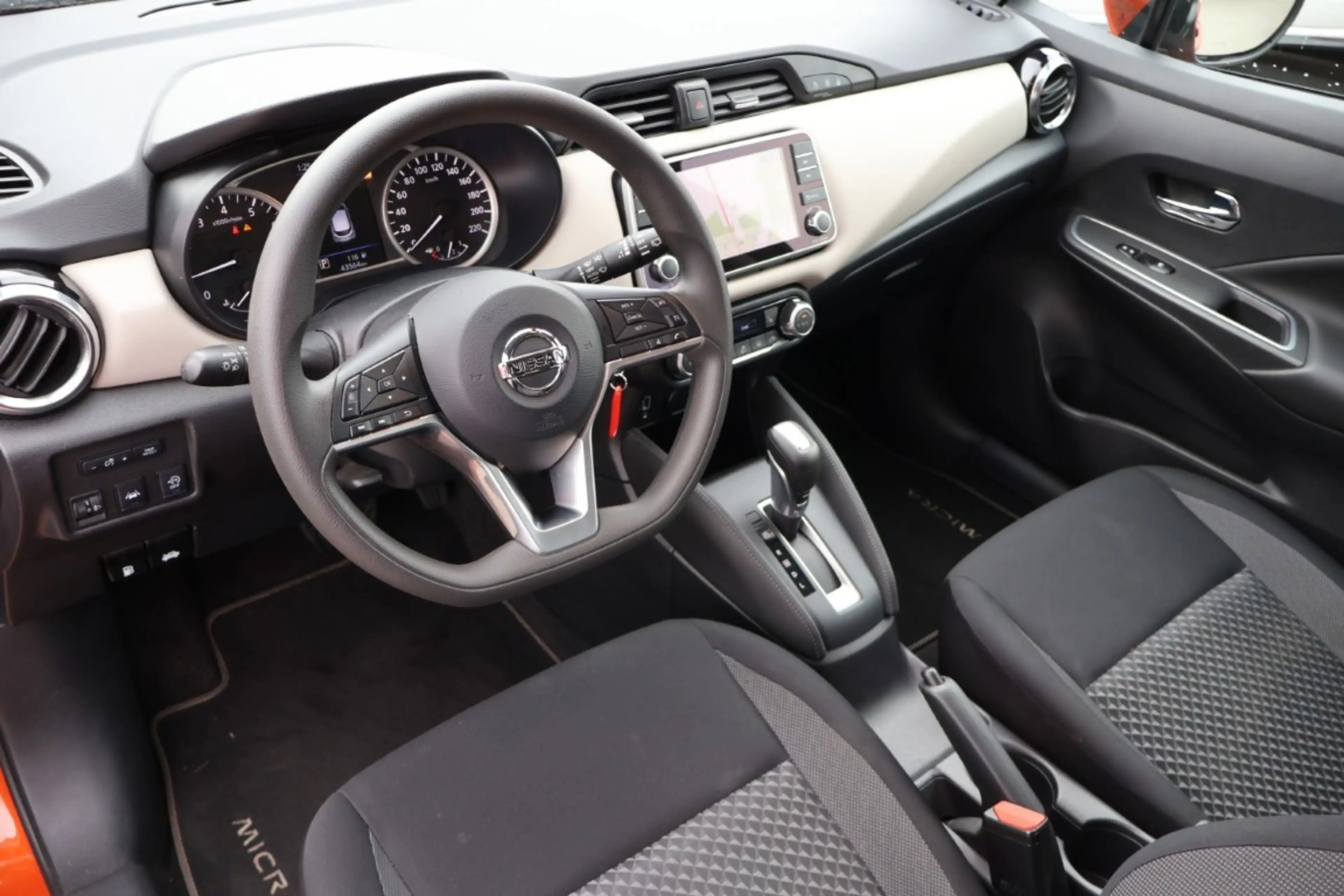 Nissan Micra N-Way Navi Android Apple Sitzheizung PDC — photo 12