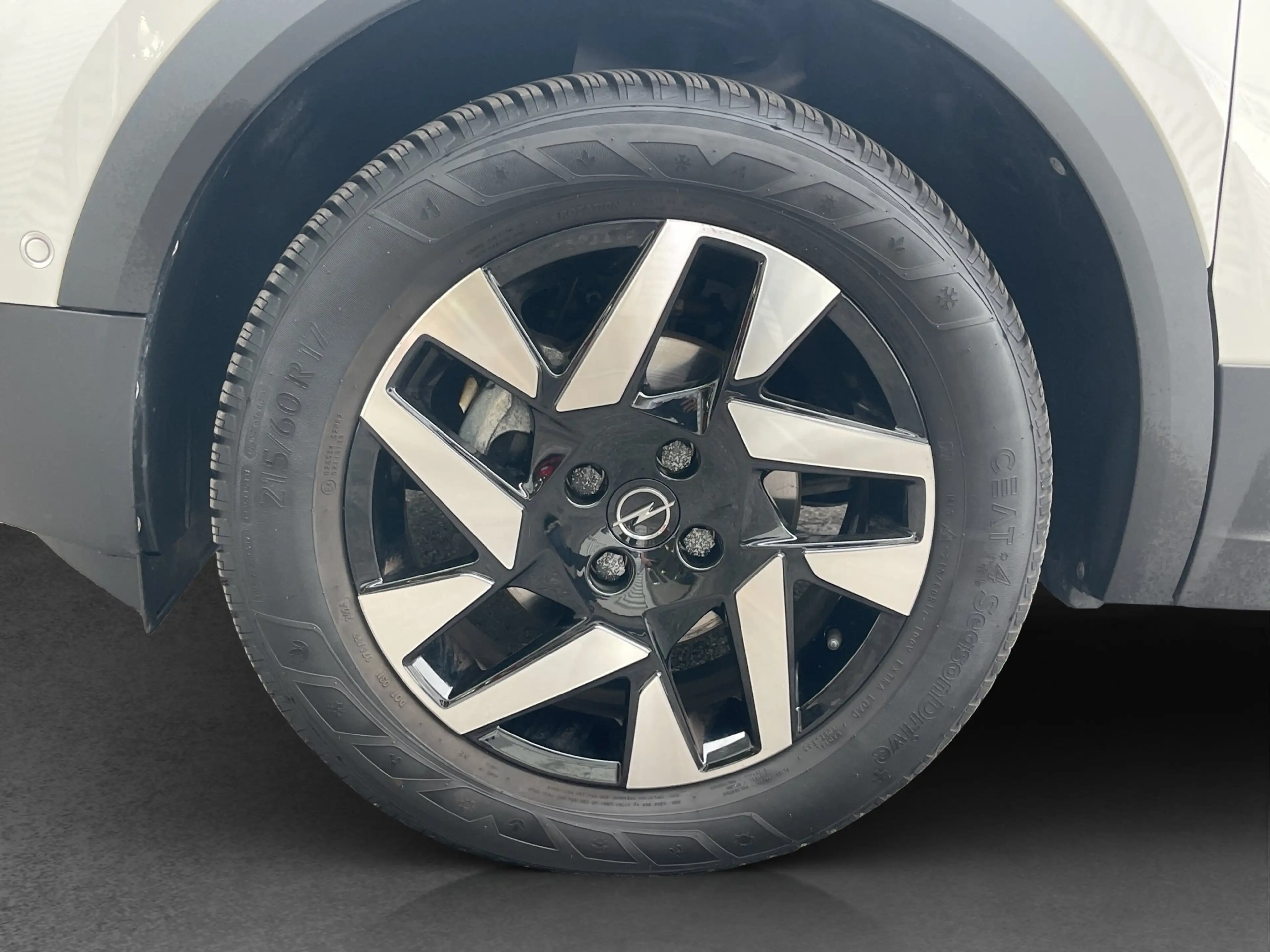 Opel Mokka 1.2 Turbo Elegance Kamera+LED+LM+DAB — photo 9