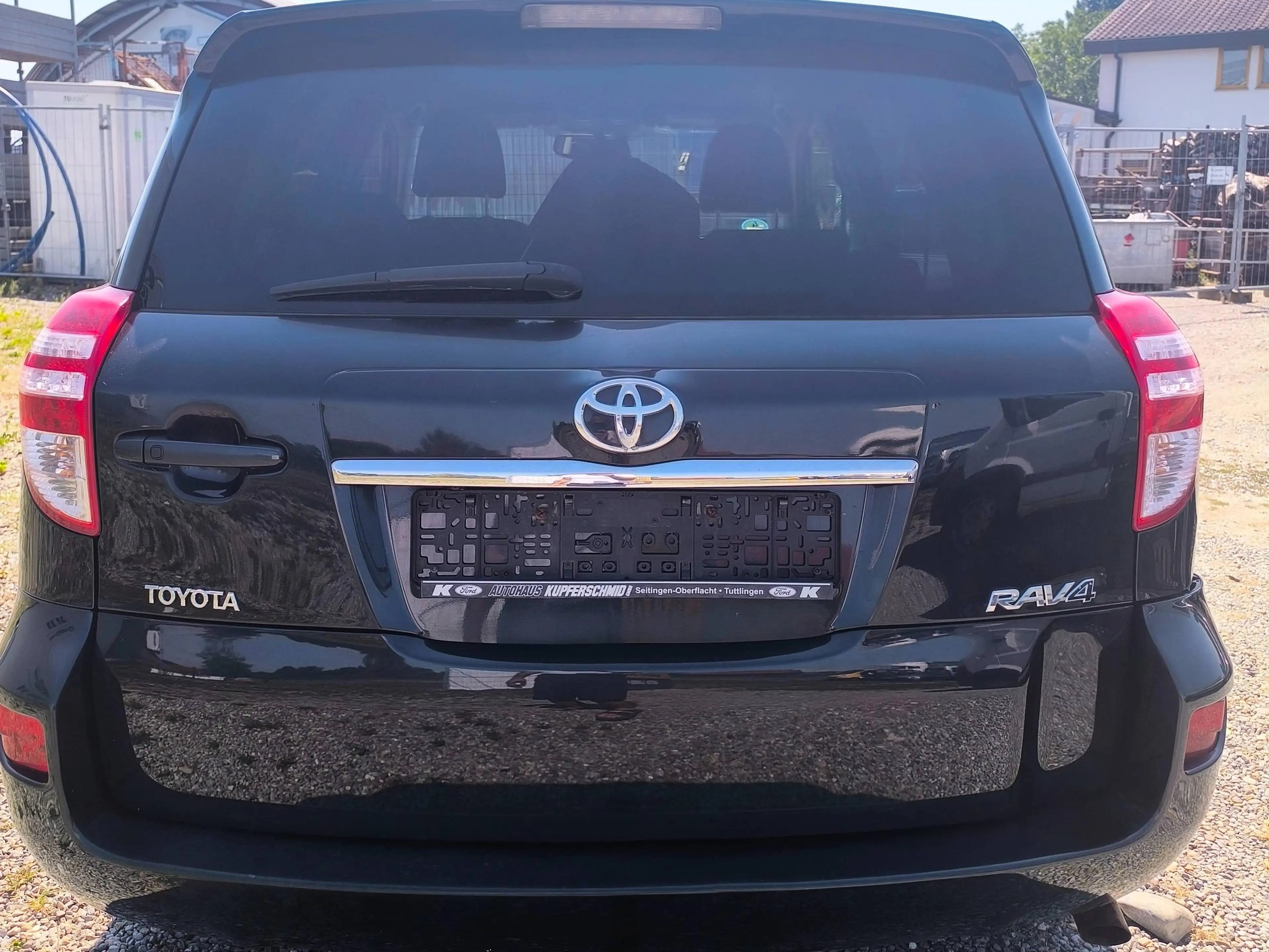 Toyota RAV 4 Life — photo 6