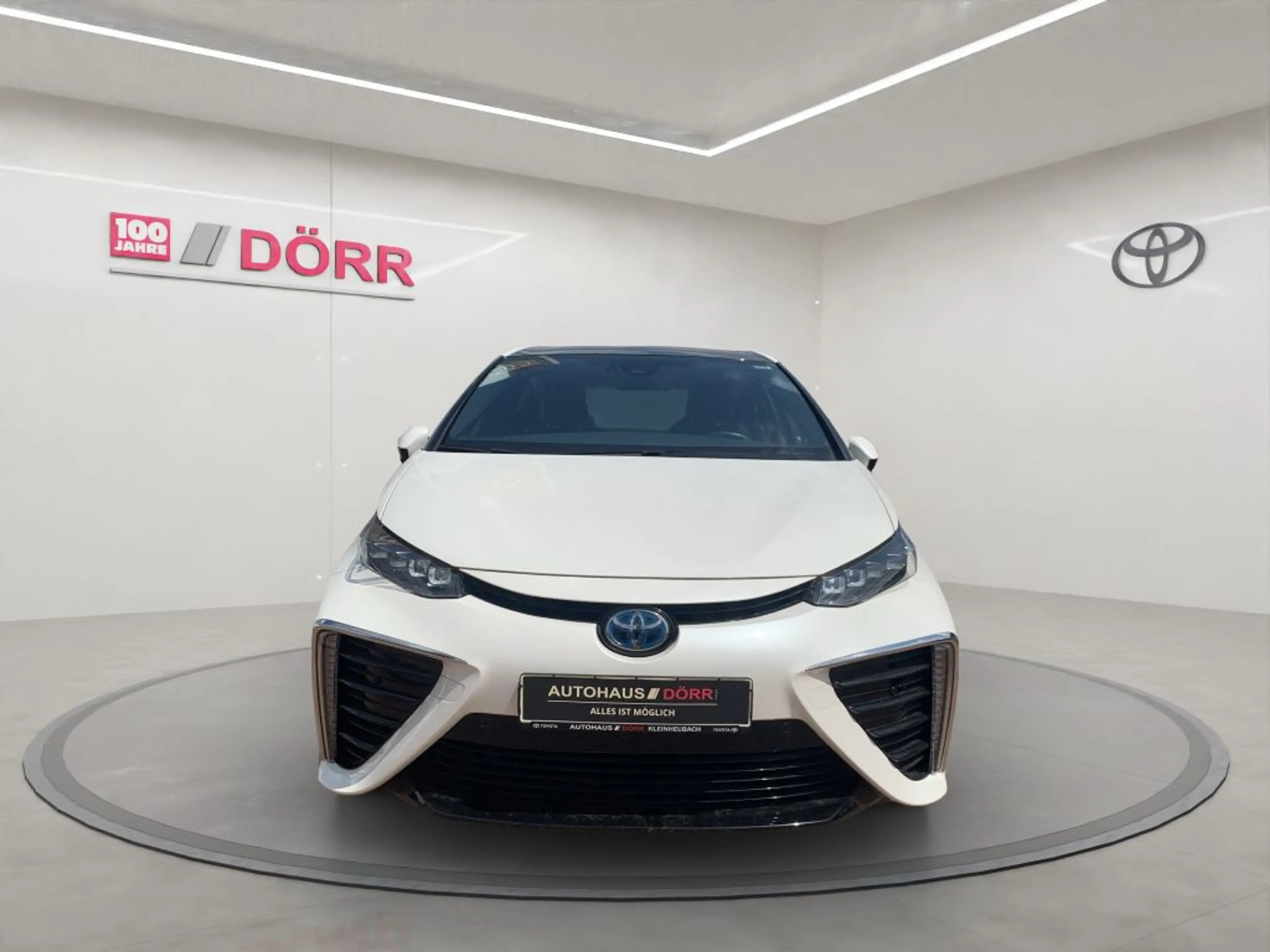 Toyota Mirai * — photo 6