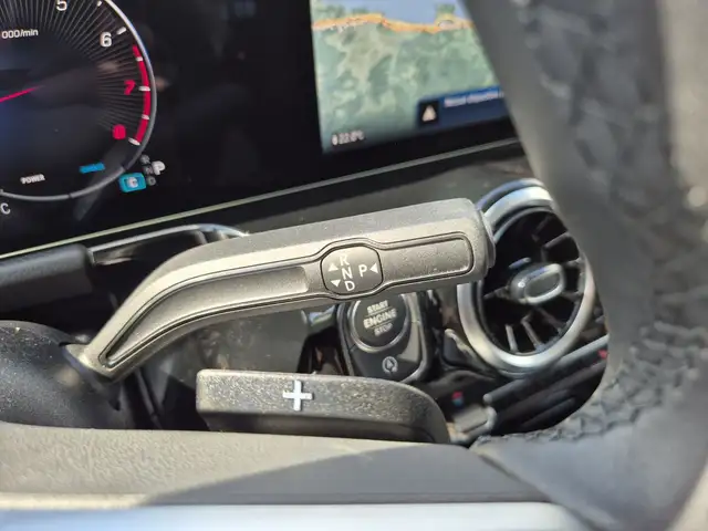 Mercedes-Benz Gla view 10