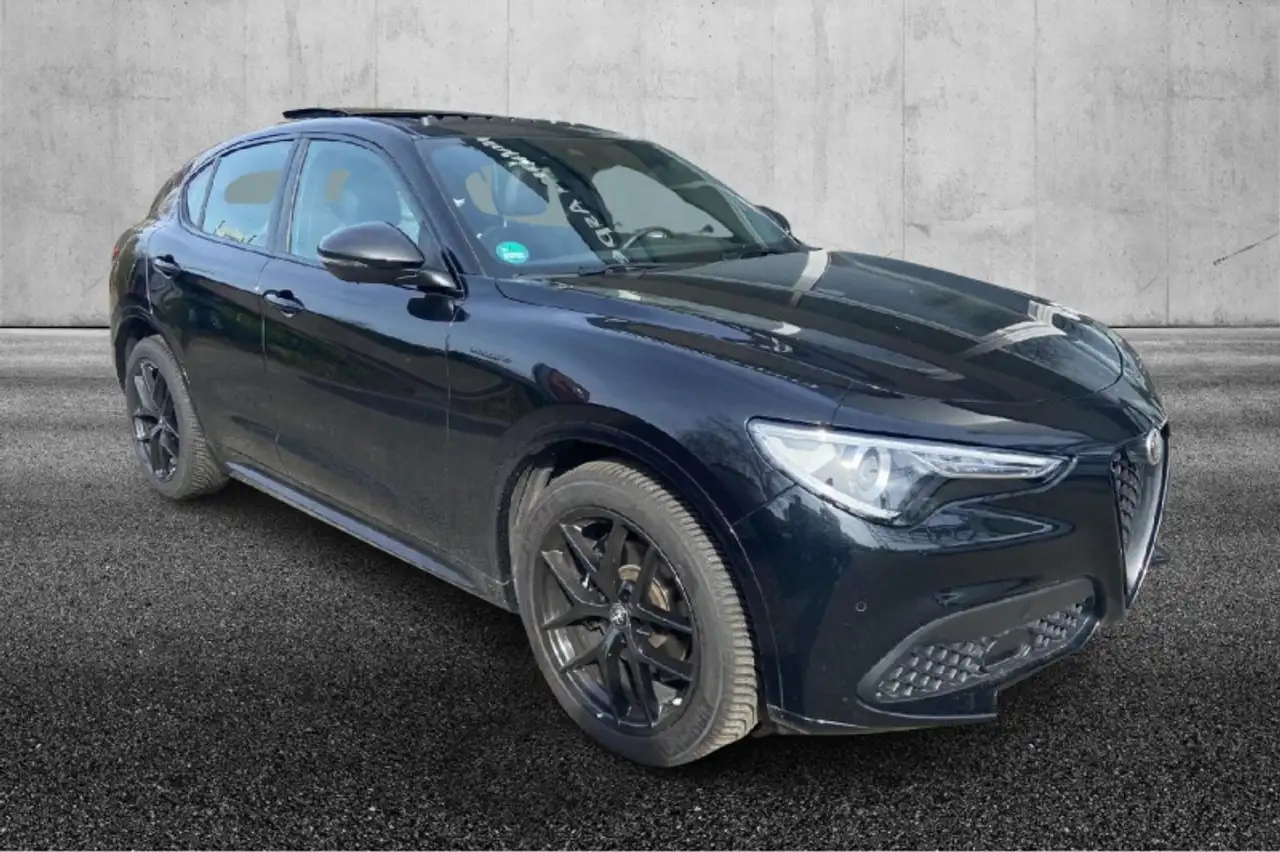 Alfa Romeo Stelvio 2021
