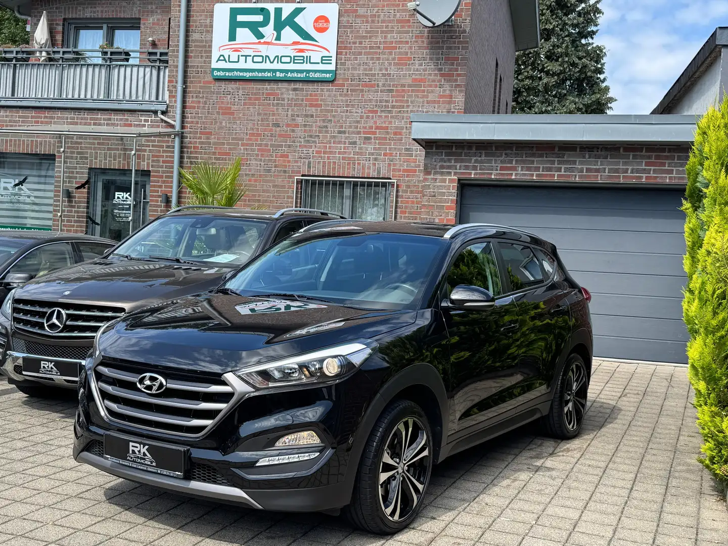 Hyundai TUCSON blue Trend 2WD sehr gepflegt - 1