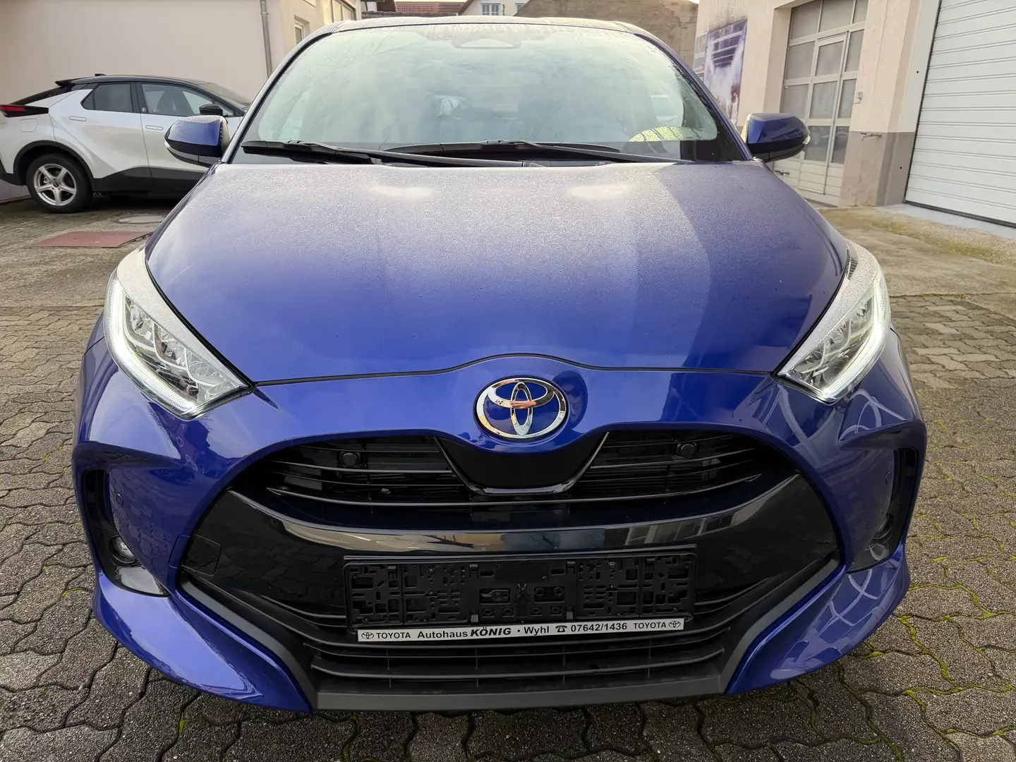 Toyota Yaris Hybrid 1,5L 116PS Active Drive Blauw - 2