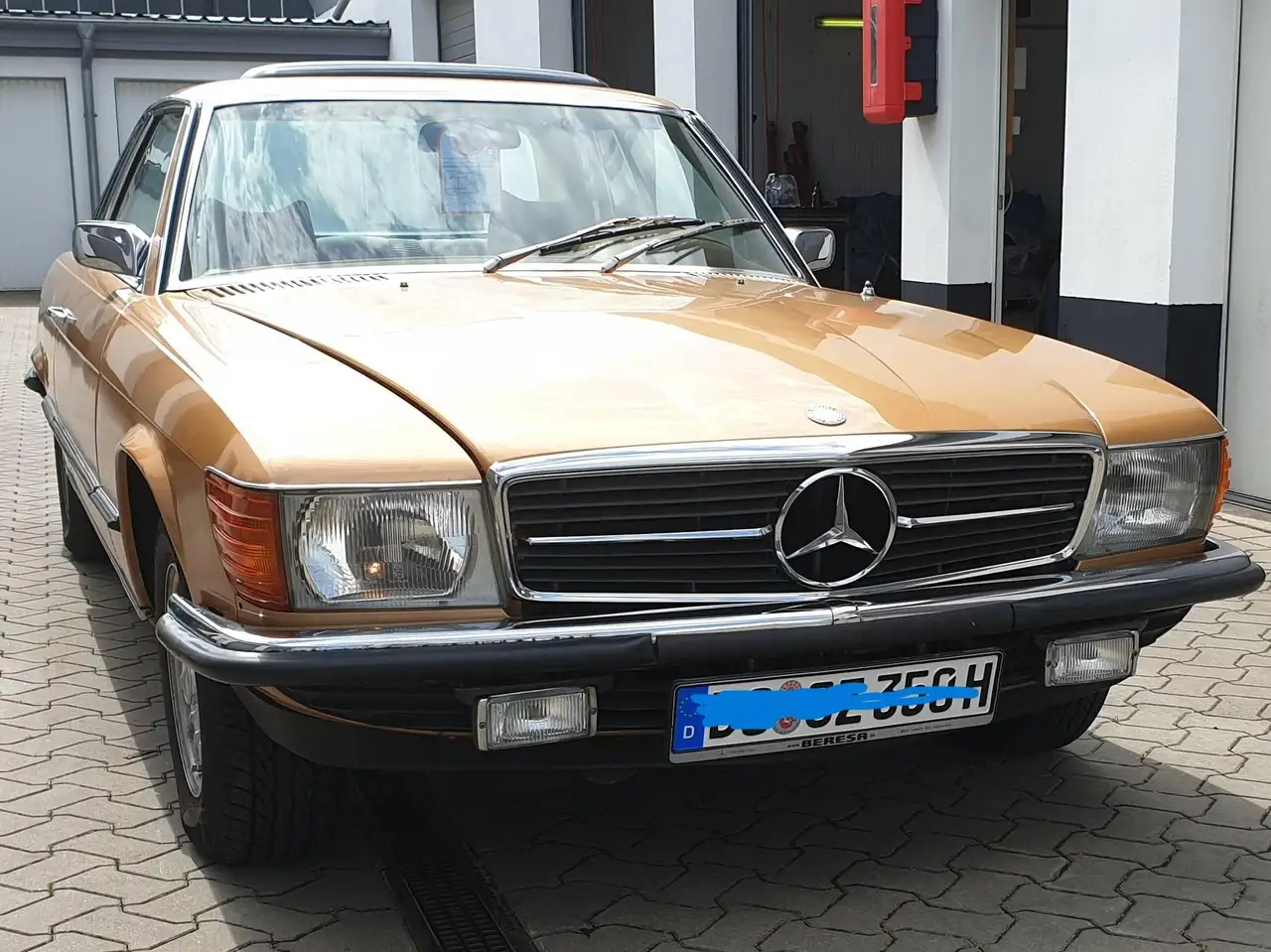 Mercedes-Benz 350 SLC, foto 2