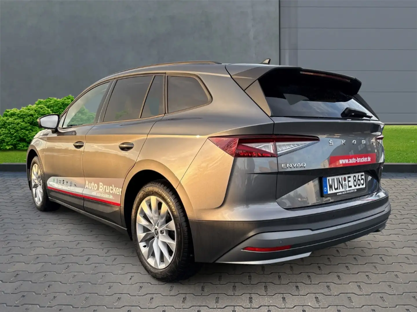 Skoda Enyaq 60 Loft+Alufelgen+Navi+Klimaautomatik+Sitzheizung+ Grau - 2