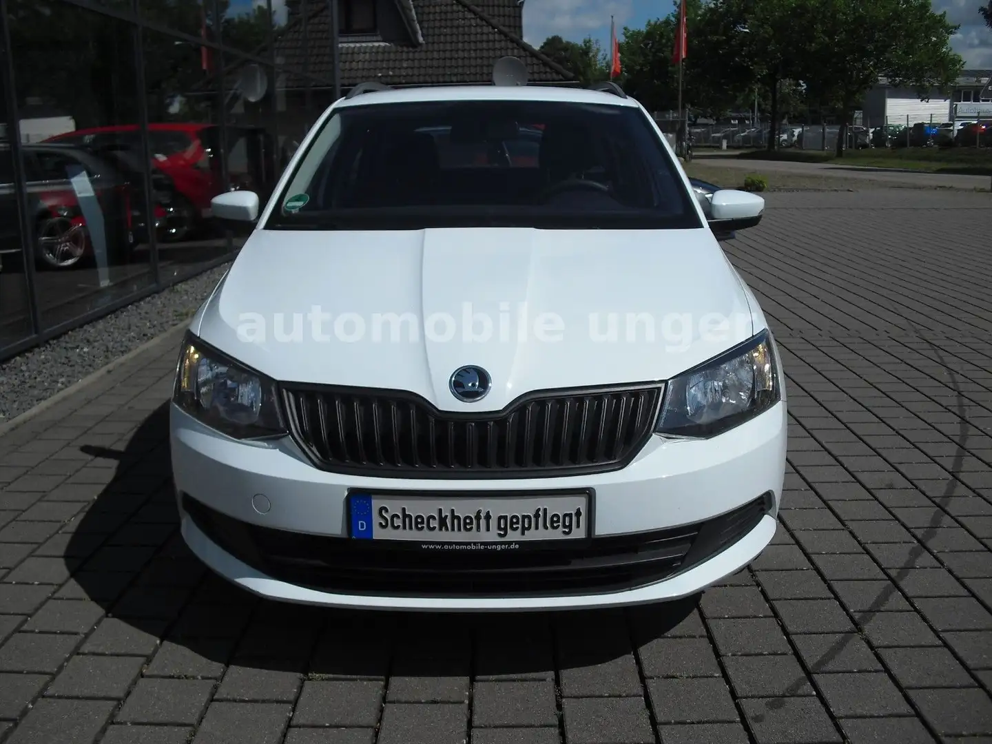 Skoda Fabia Combi Cool Plus 1.4TDI KLIMA DAB PDC AHK Weiß - 2
