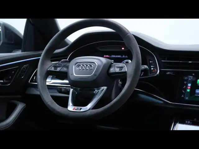 Audi RSQ8 view 12