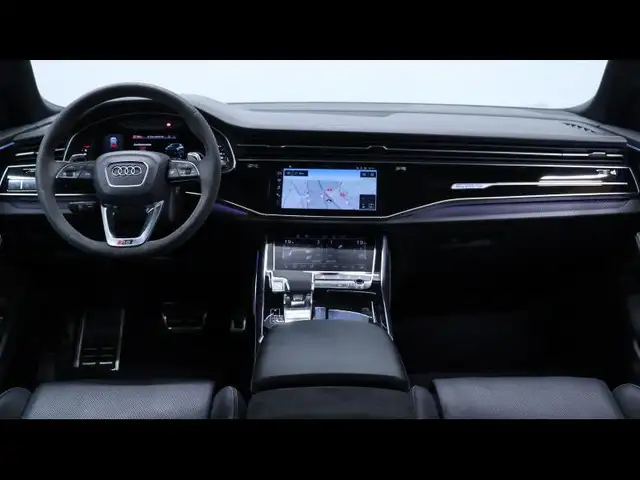Audi RSQ8 view 13
