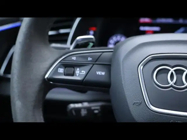 Audi RSQ8 view 14