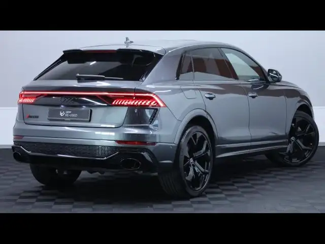 Audi RSQ8 view 4