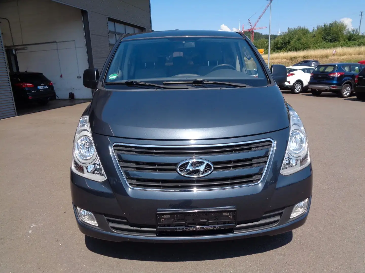 Hyundai H-1 Travel Trend,Automatik,Kamera. Nero - 2
