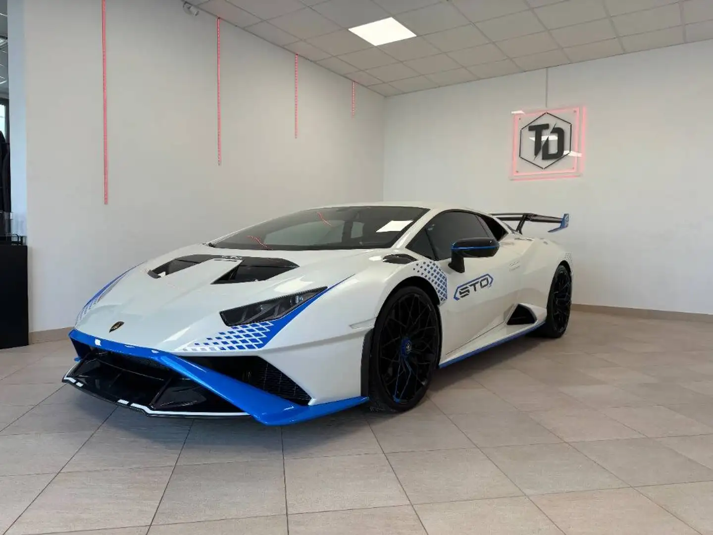 Lamborghini Huracán STO - LIFT - AKRAPOVIC-PPF-FULL.CARBONIO-IVA ESP. Bianco - 1