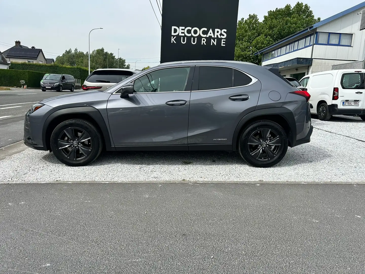 Lexus UX 250h 2.0i FWD/ Navi/ Carplay/ Camera/ Zetelverw/Headup Gris - 2