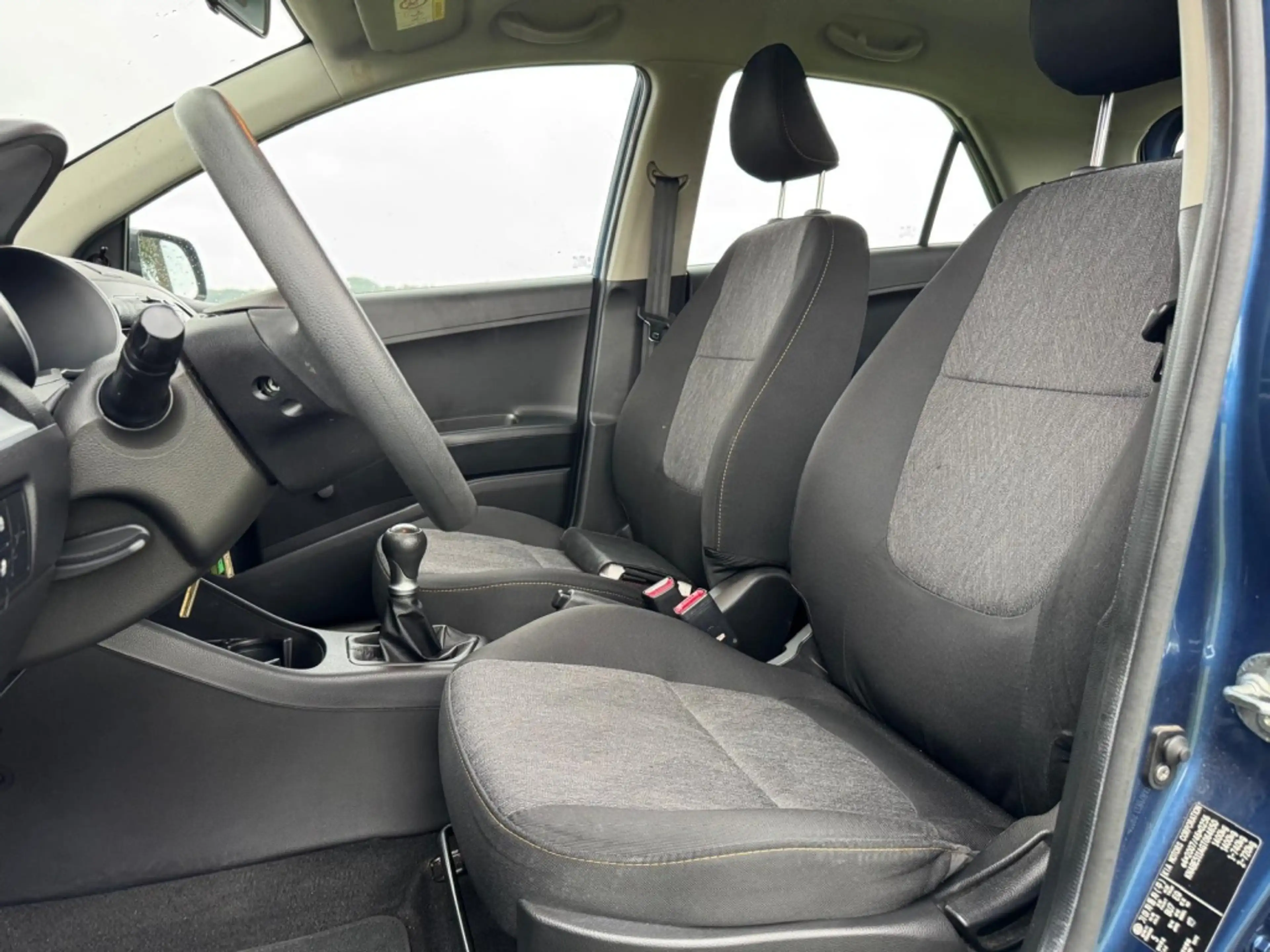 Kia Picanto 1.0 CVVT EconomyLine — photo 4