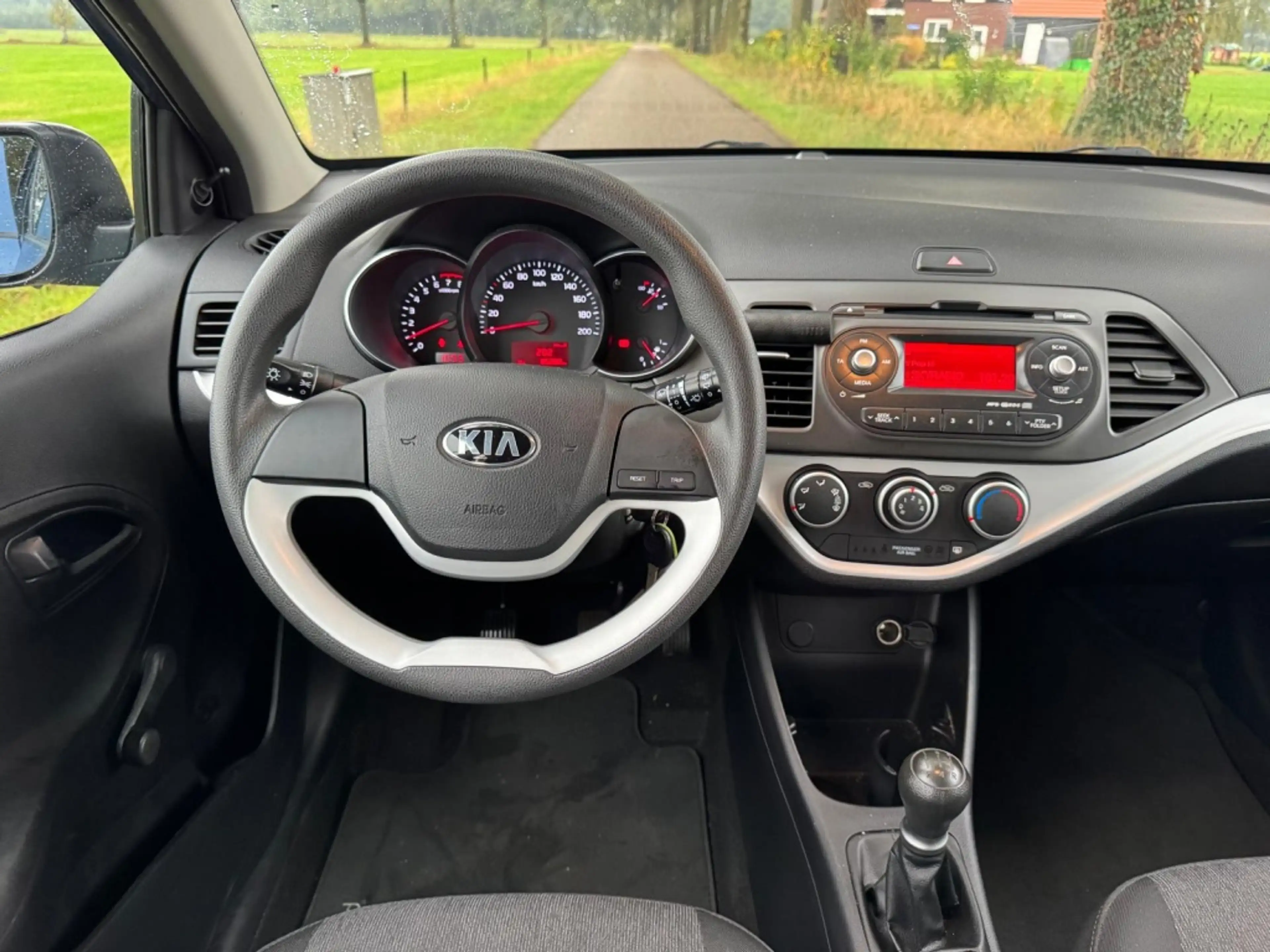 Kia Picanto 1.0 CVVT EconomyLine — photo 7