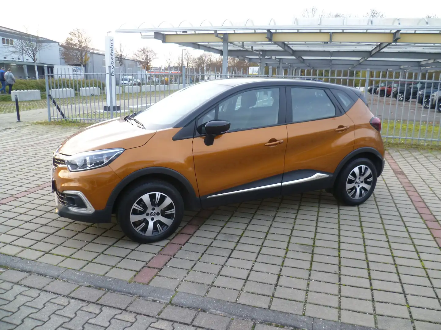 Renault Captur ENERGY TCe 90 Experience Orange - 2
