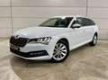 Skoda Superb Combi 2.0TDi*DSG*1st*Owner*Historic*CarPlay*New Weiß - thumbnail 3