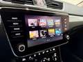 Skoda Superb Combi 2.0TDi*DSG*1st*Owner*Historic*CarPlay*New Weiß - thumbnail 17