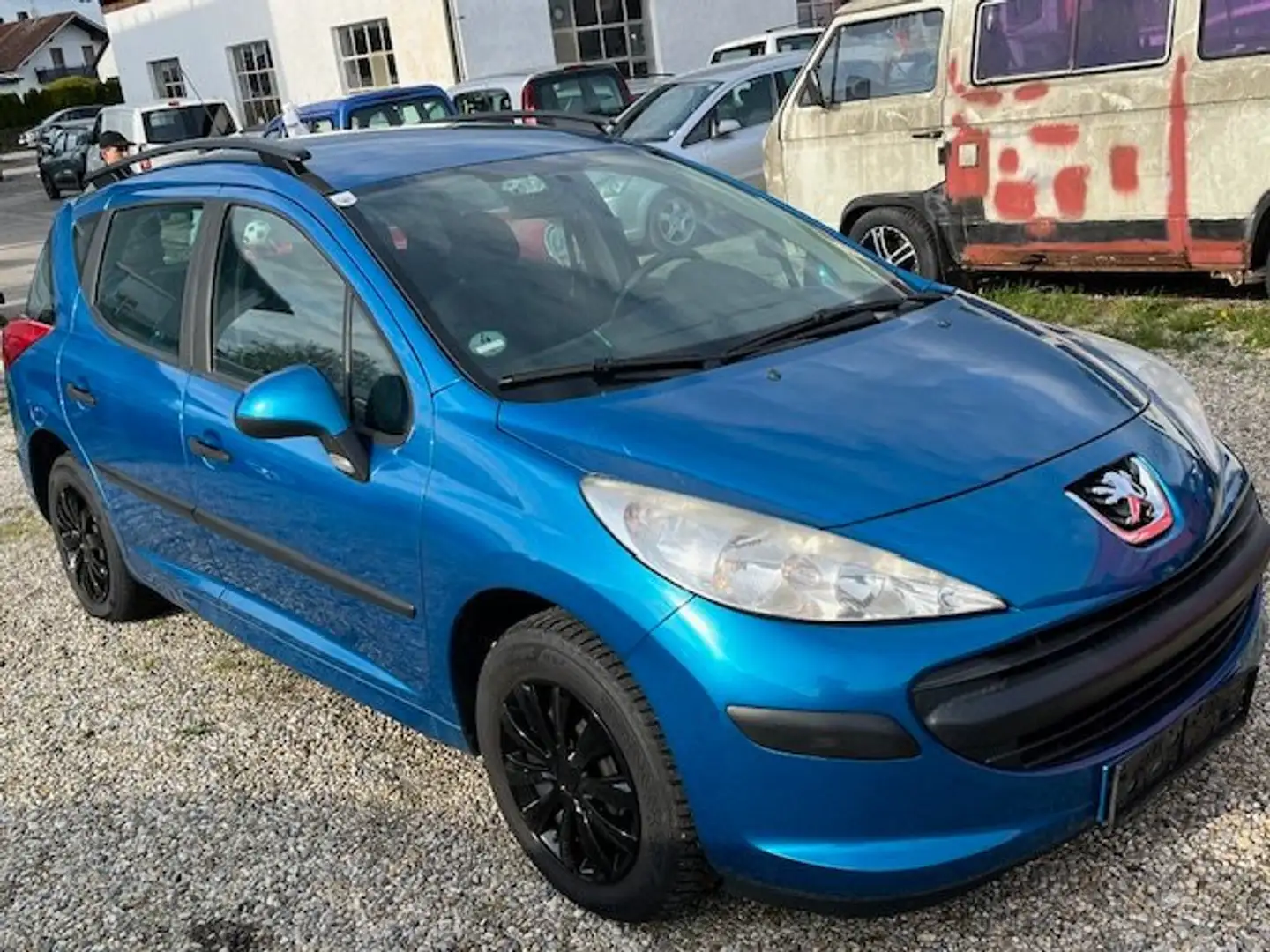 Peugeot 207 Filou Modrá - 2