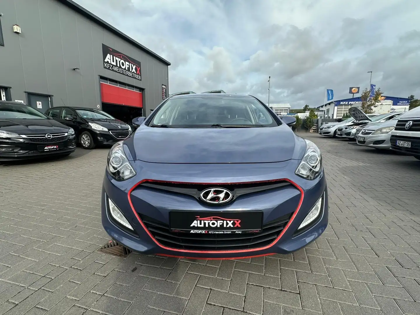 Hyundai i30 Trend Noir - 2