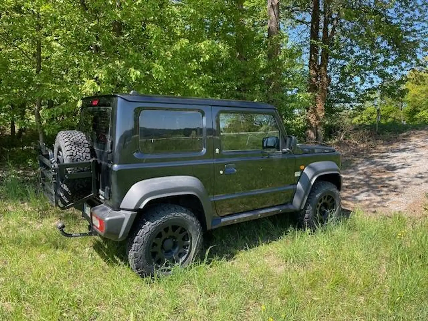 Suzuki Jimny Jimny 1,5 VVT Allgrip N1 Schwarz - 1