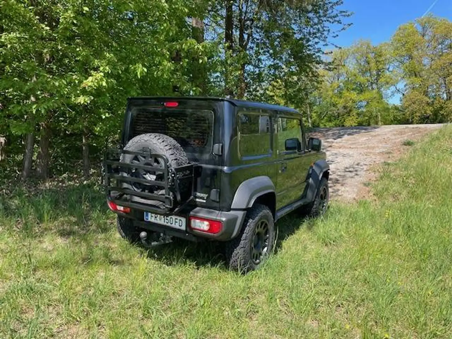 Suzuki Jimny Jimny 1,5 VVT Allgrip N1 Schwarz - 2