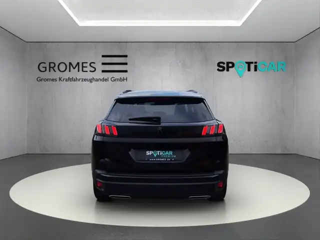 Peugeot 3008 view 4