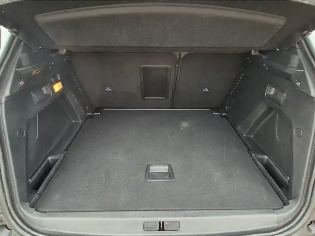 Peugeot 3008 view 7