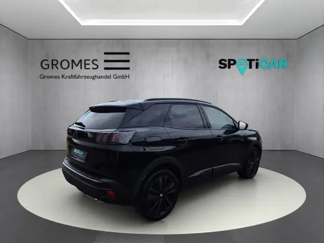Peugeot 3008 view 3