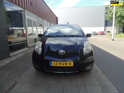 Toyota Yaris 1.3 VVTi Aspiration MET AIRCO TREKHAAK