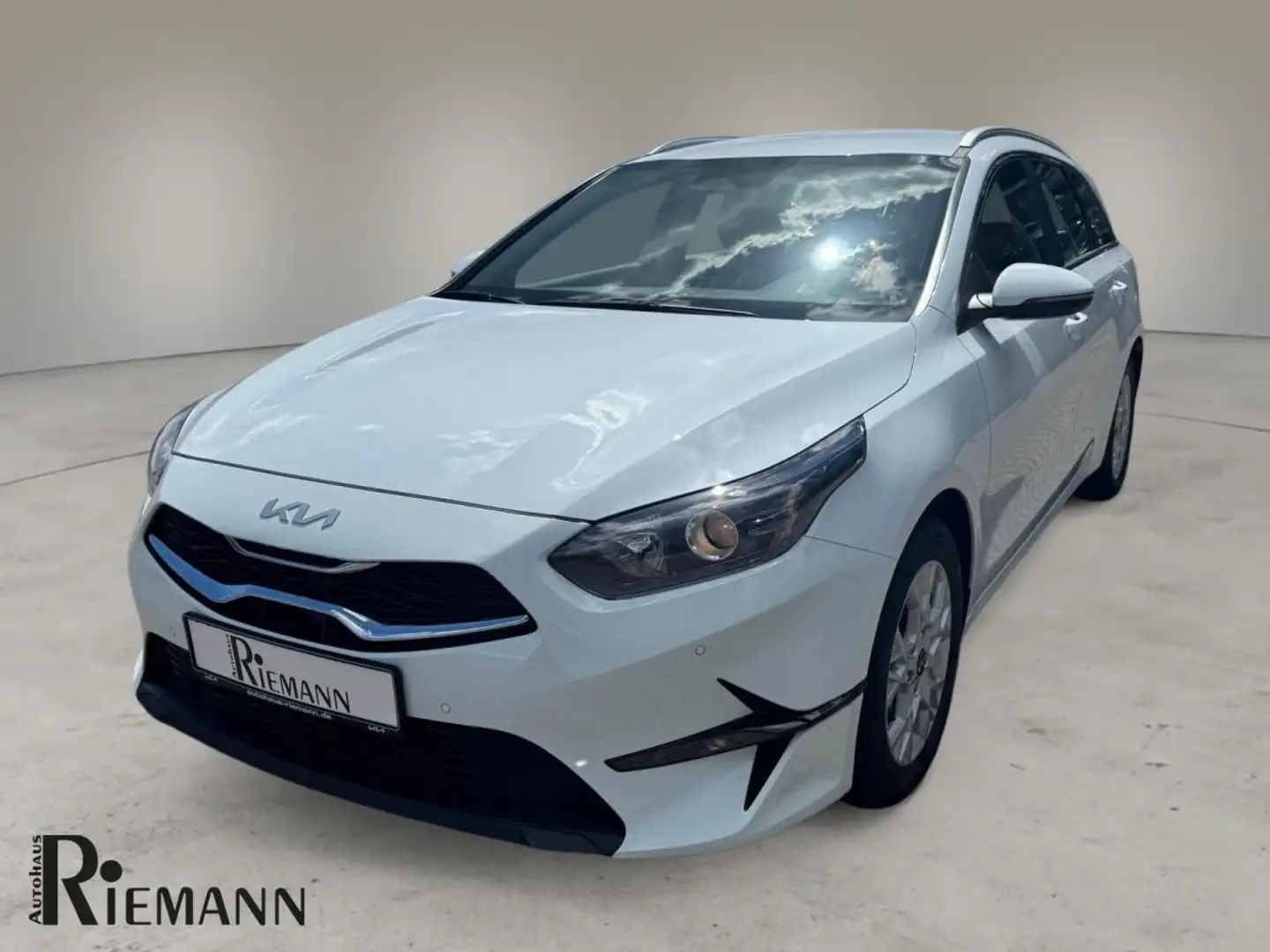 Kia Ceed SW / cee'd SW Ceed Sportswagon 1.0 T-GDI Ultimate Edition + Totw Weiß - 1