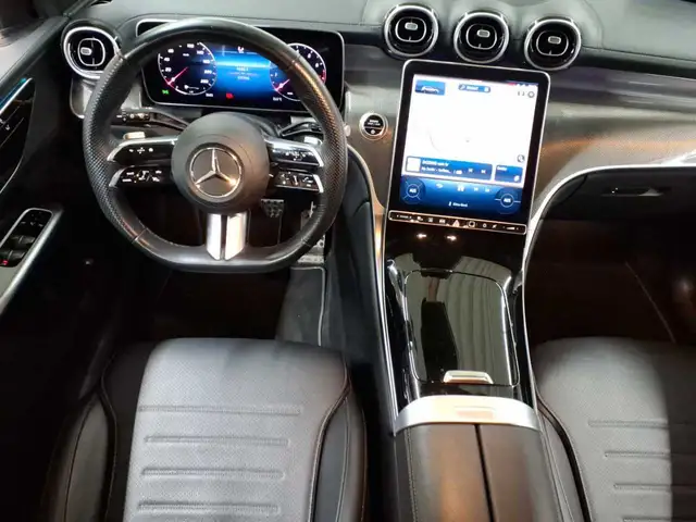 Mercedes-Benz GLC view 10