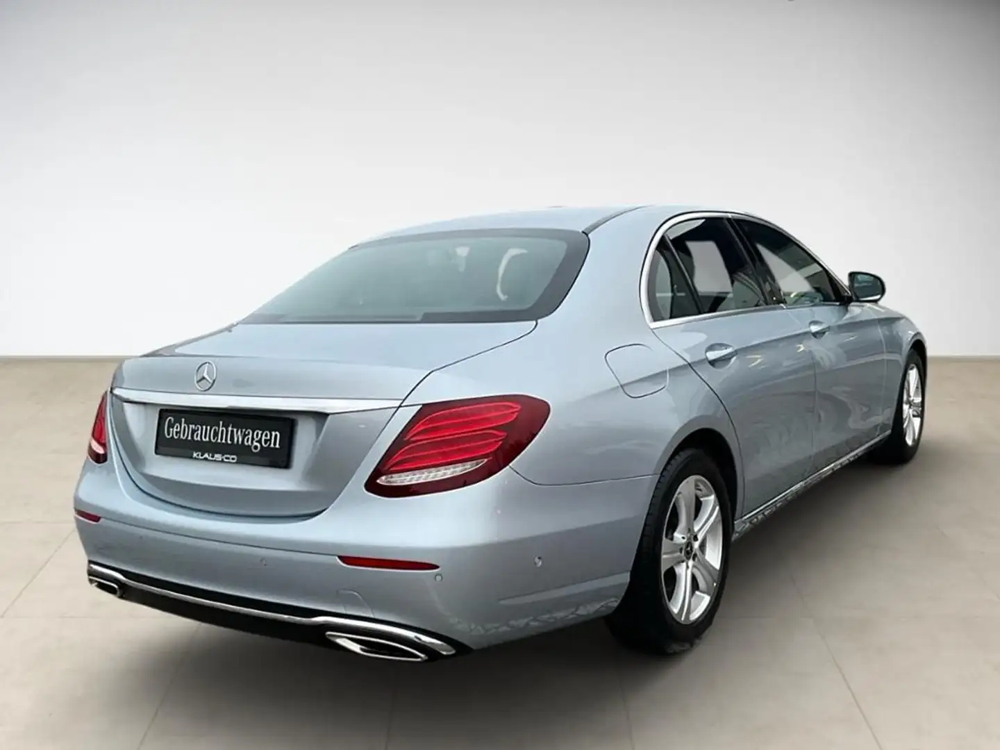 Mercedes-Benz E 200 Avantgarde Limousine AUT Kam. KlimaA LED Silber - 2