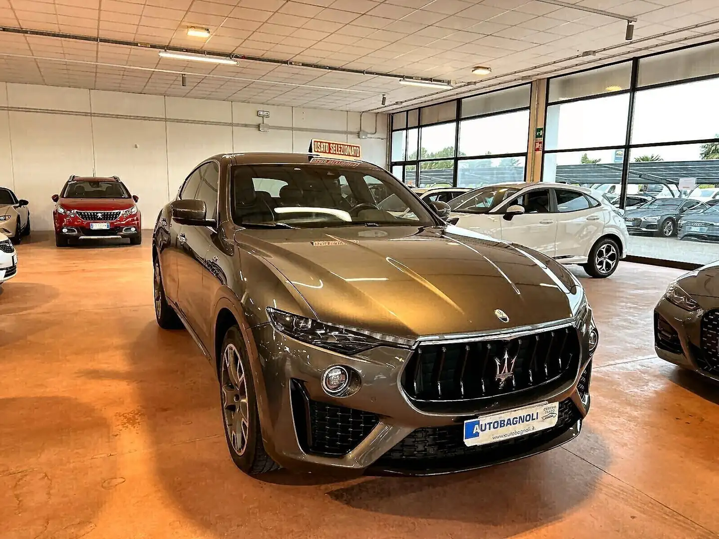 Maserati Levante GT 330 CV MHEV AWD GAR. 5 ANNI Grigio - 2