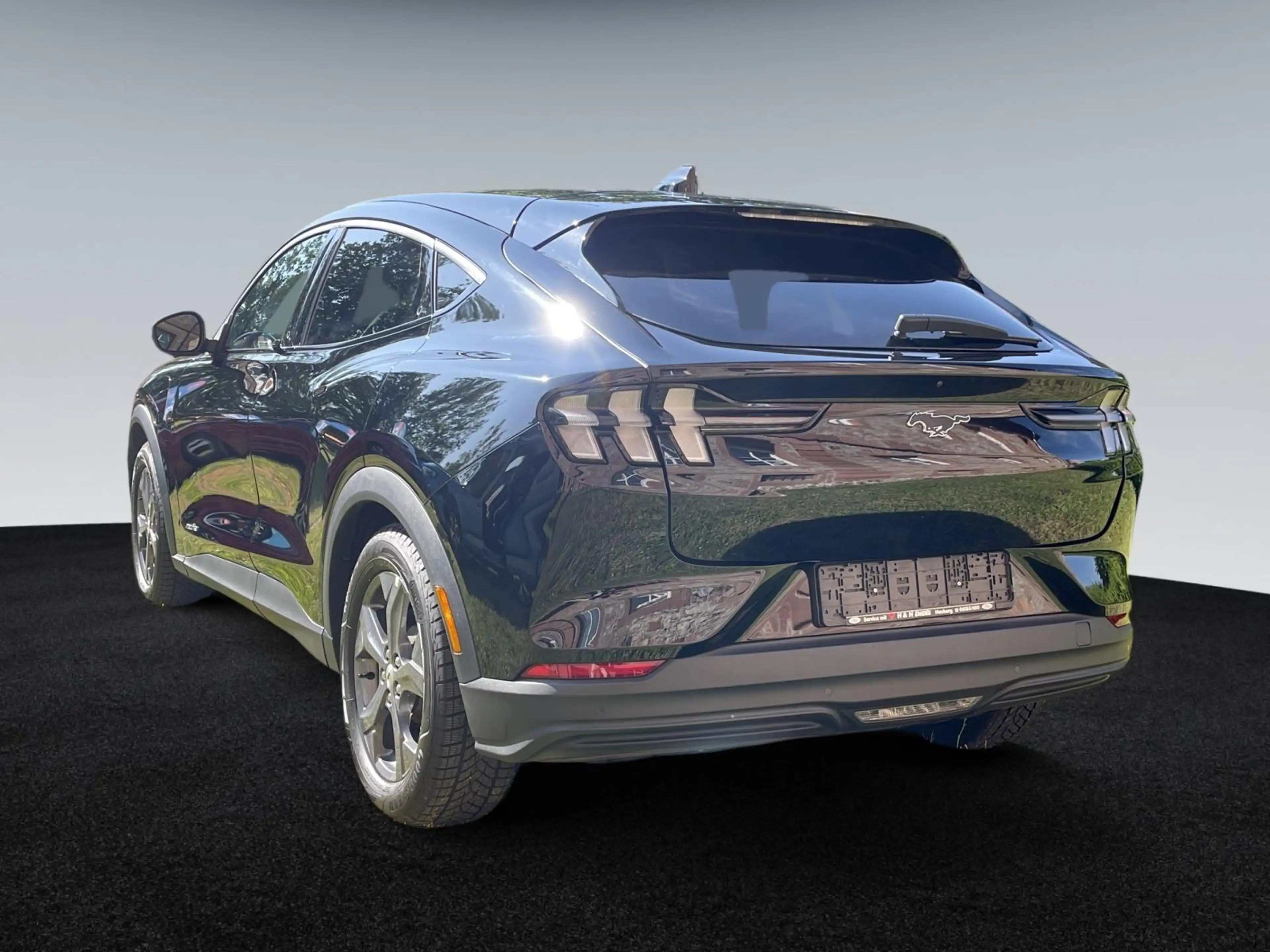 Ford Mustang Mach-E Standard Range RWD - LED*Kamera — photo 5