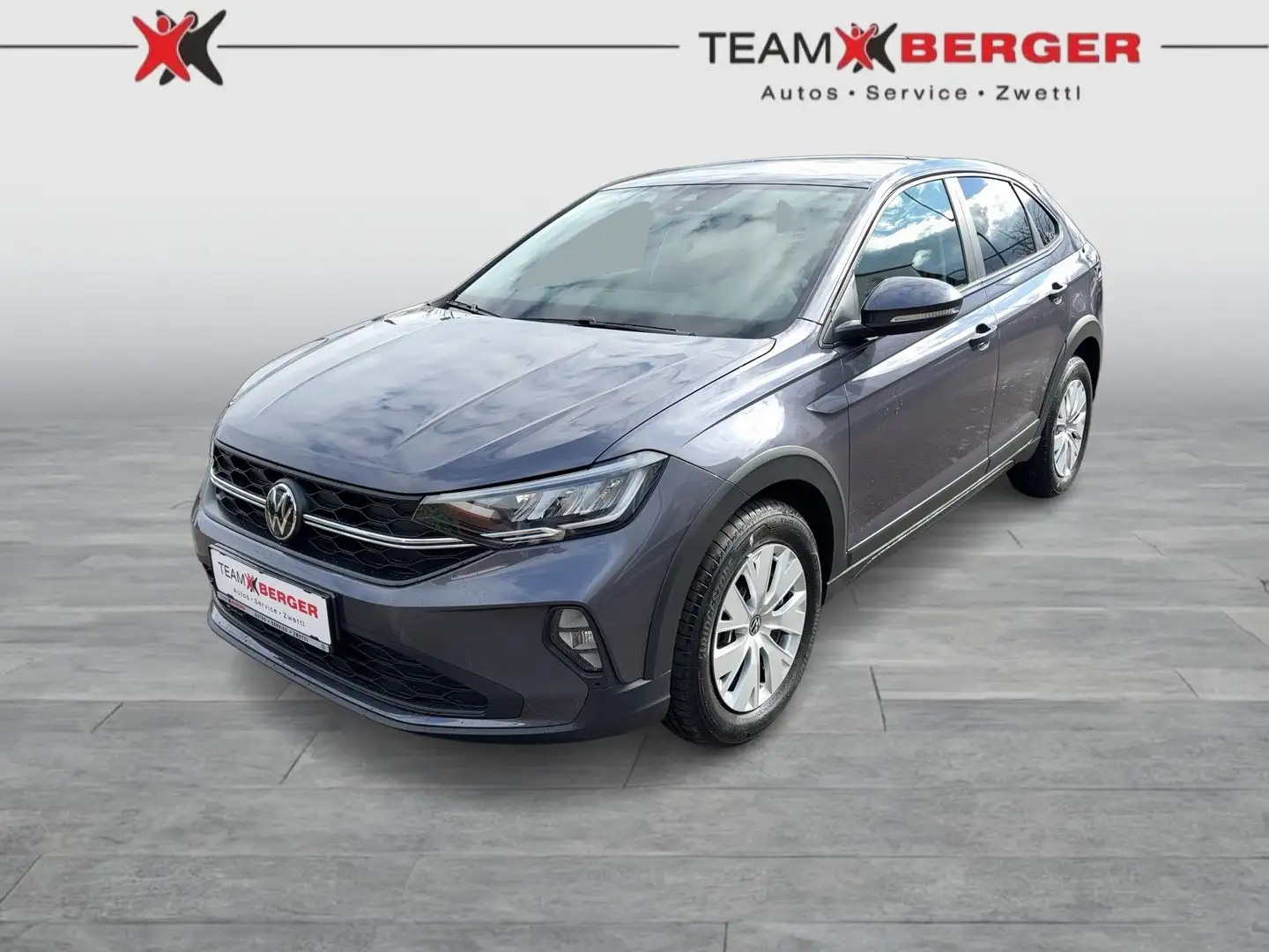 Volkswagen Taigo 4Me TSI Grau - 1