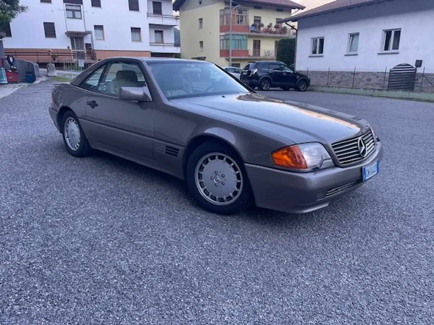 Mercedes-Benz SL 300 SL 300 Marrone - 1