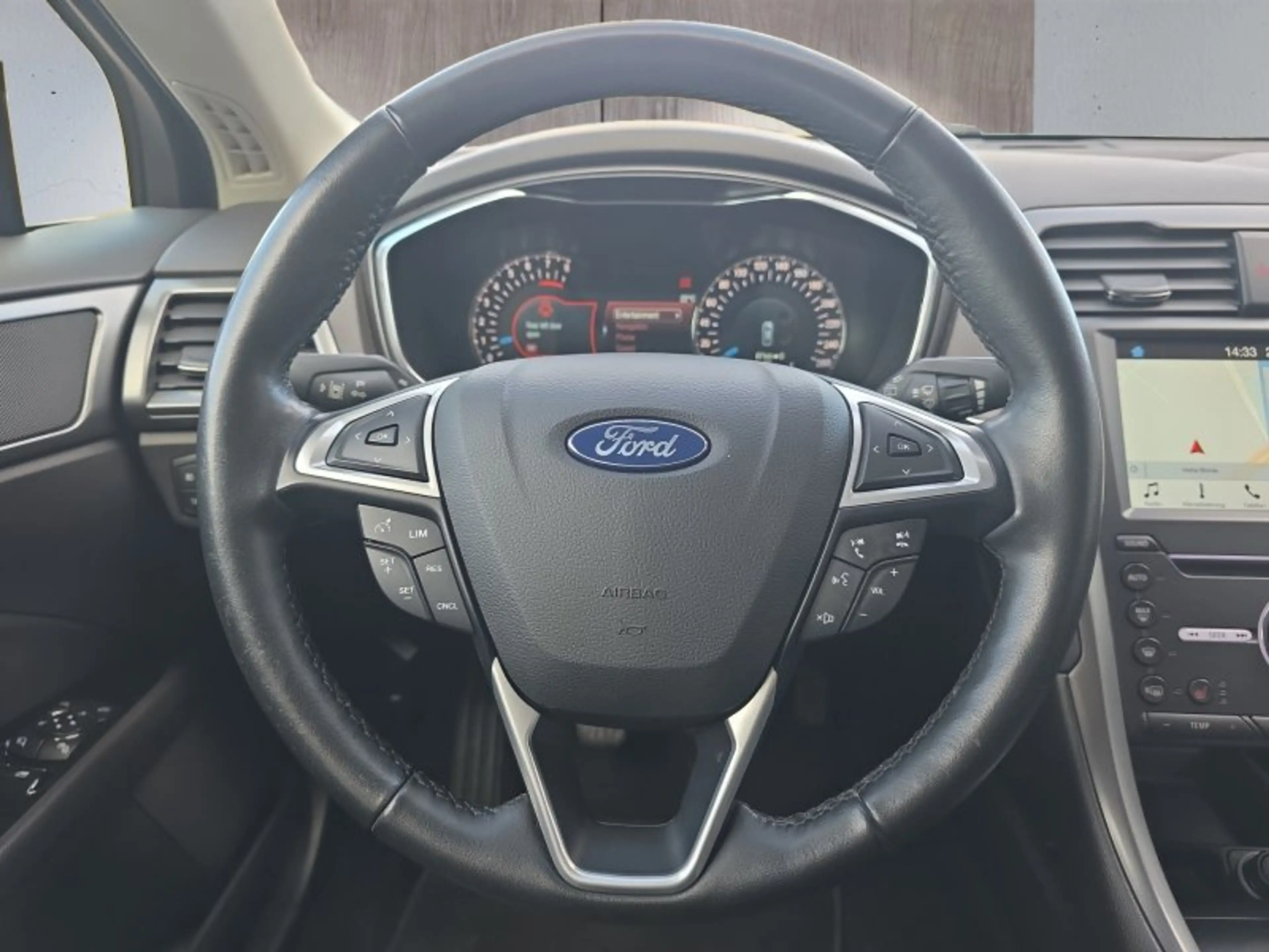 Ford Mondeo Turnier Titanium 1.5 160PS Voll-LED/Navi/Kamera/Wi — photo 13