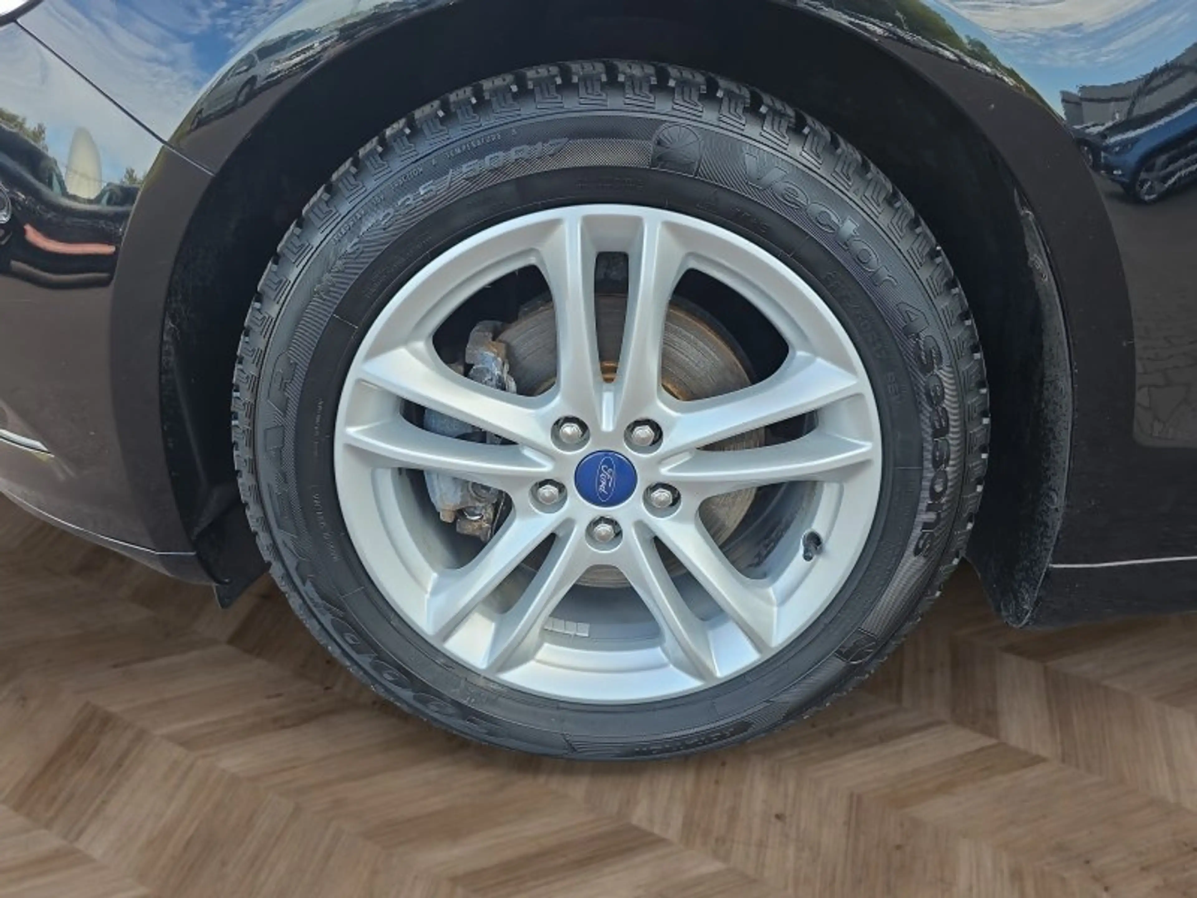 Ford Mondeo Turnier Titanium 1.5 160PS Voll-LED/Navi/Kamera/Wi — photo 15