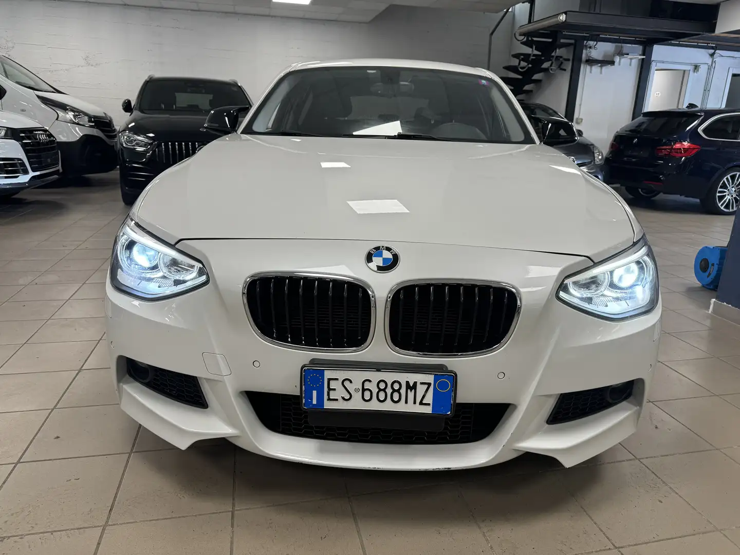 BMW 116 116d 5p Msport Blanc - 2