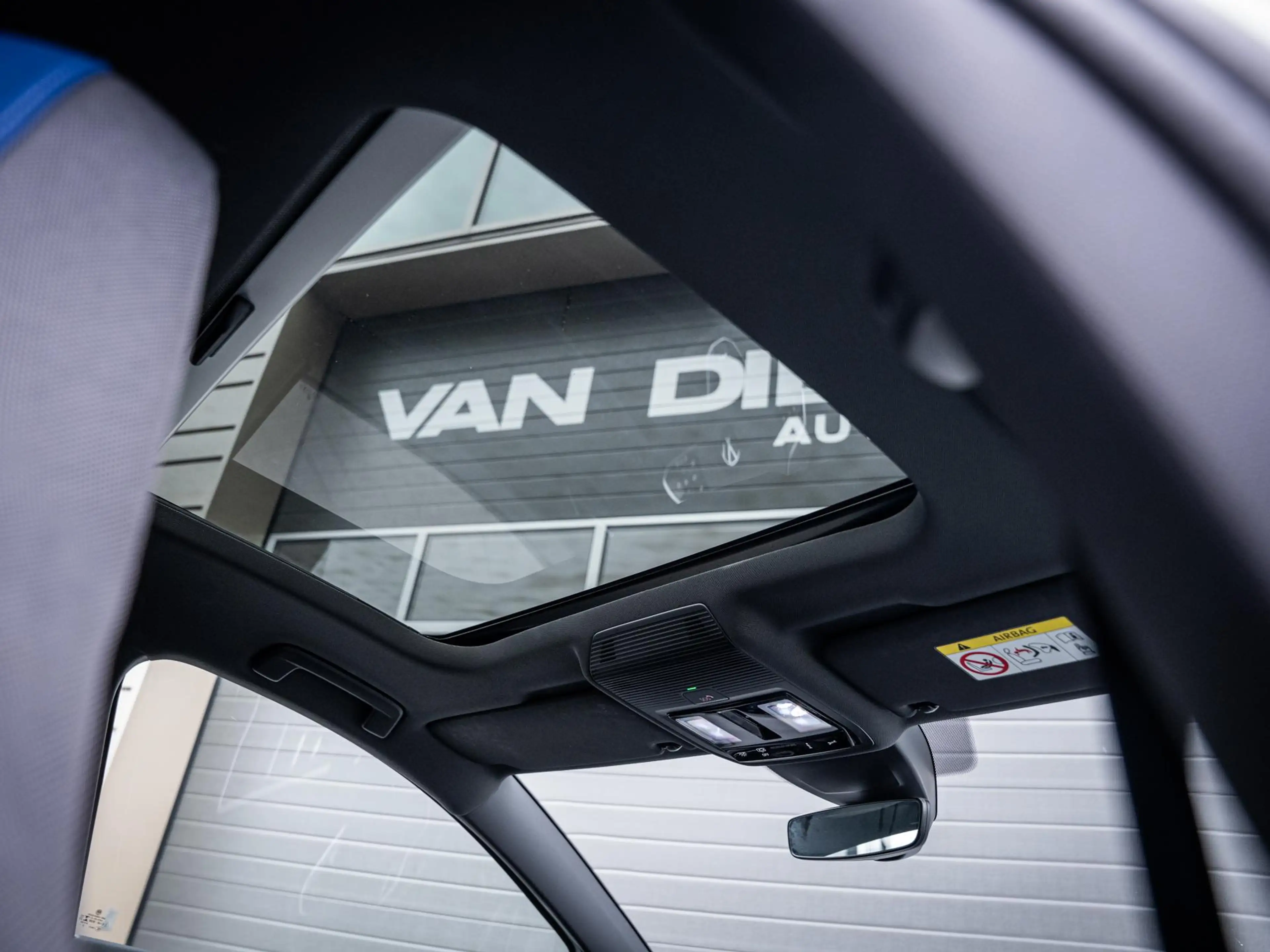 Volkswagen Golf GTE 8 1.4 eHybrid - Pano l Camera l Carplay — photo 12
