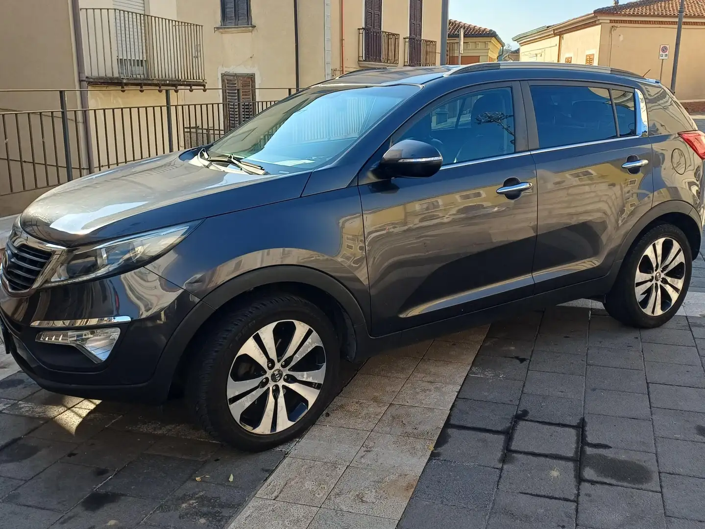 Kia Sportage Sportage III 2010 1.7 crdi Class 2wd Grigio - 1