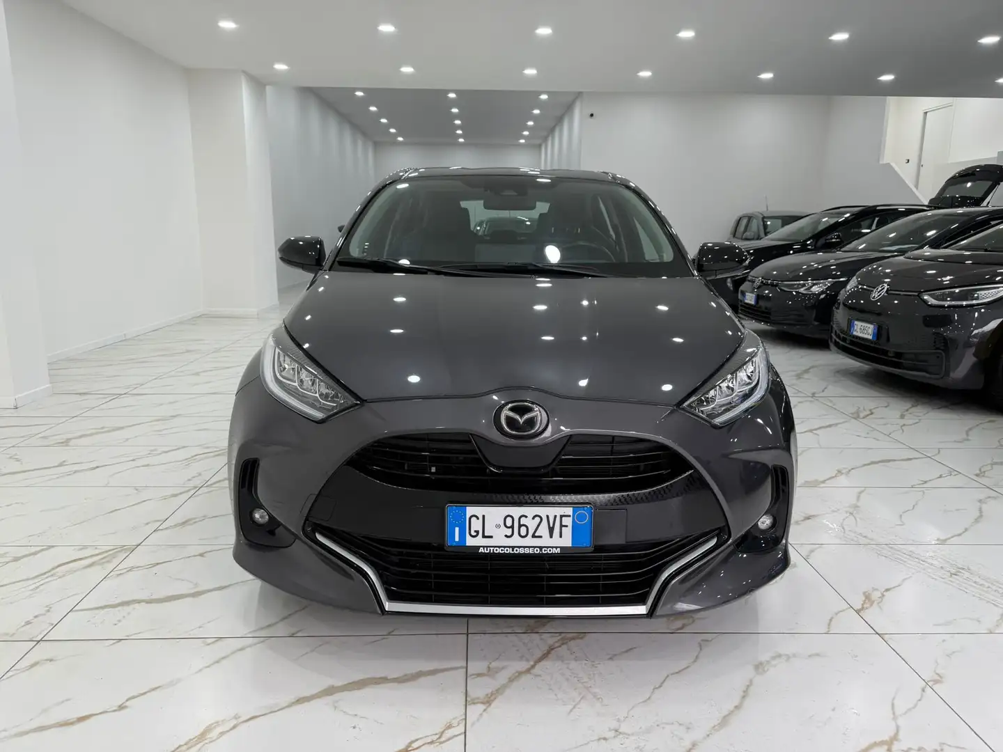 Mazda 2 2 IV 1.5 full hybrid electric Agile Comfort Pack Grau - 2