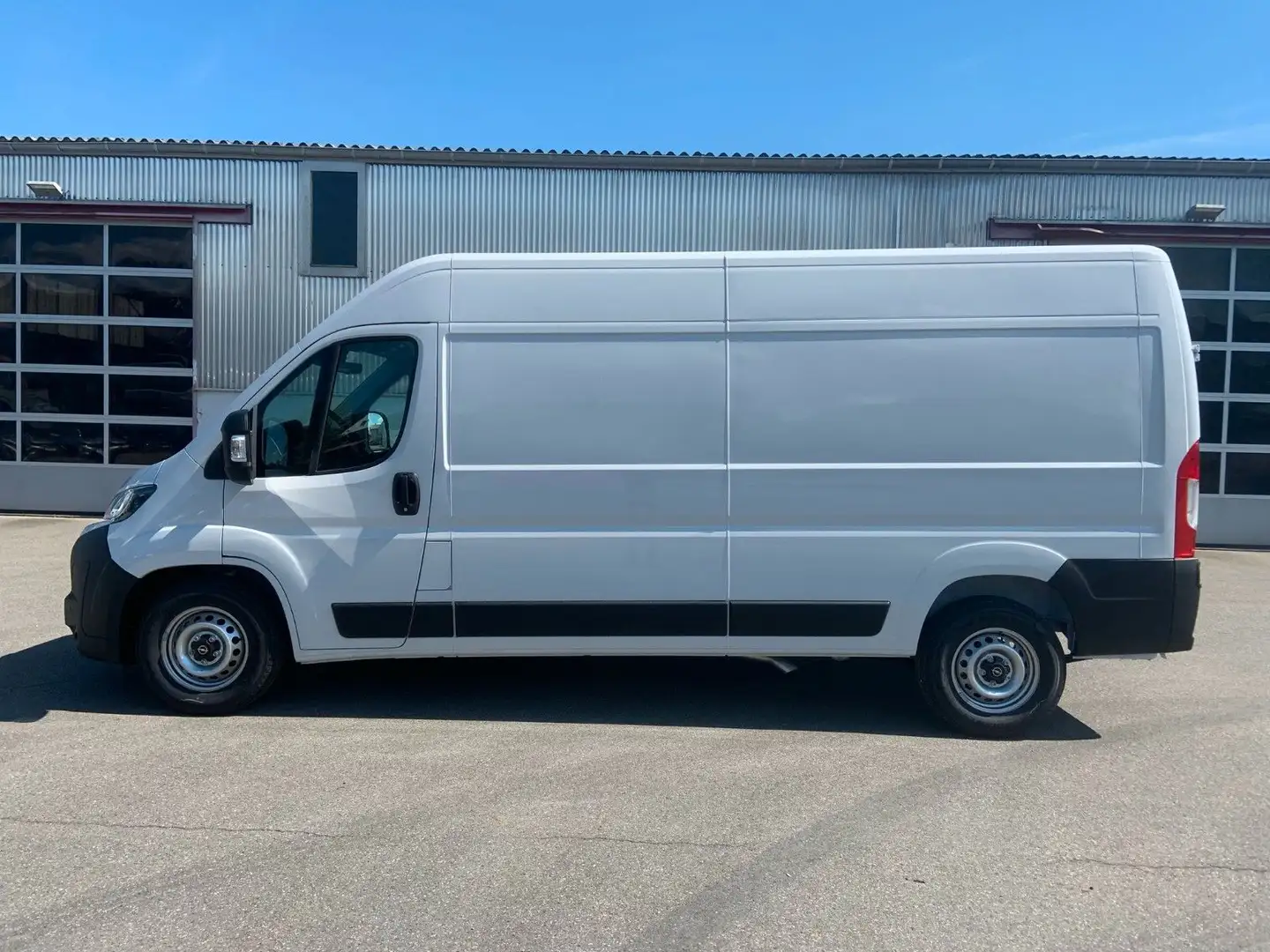 Opel Movano Kasten H2 35+ L3H2 BlueHDI 180 Weiß - 1