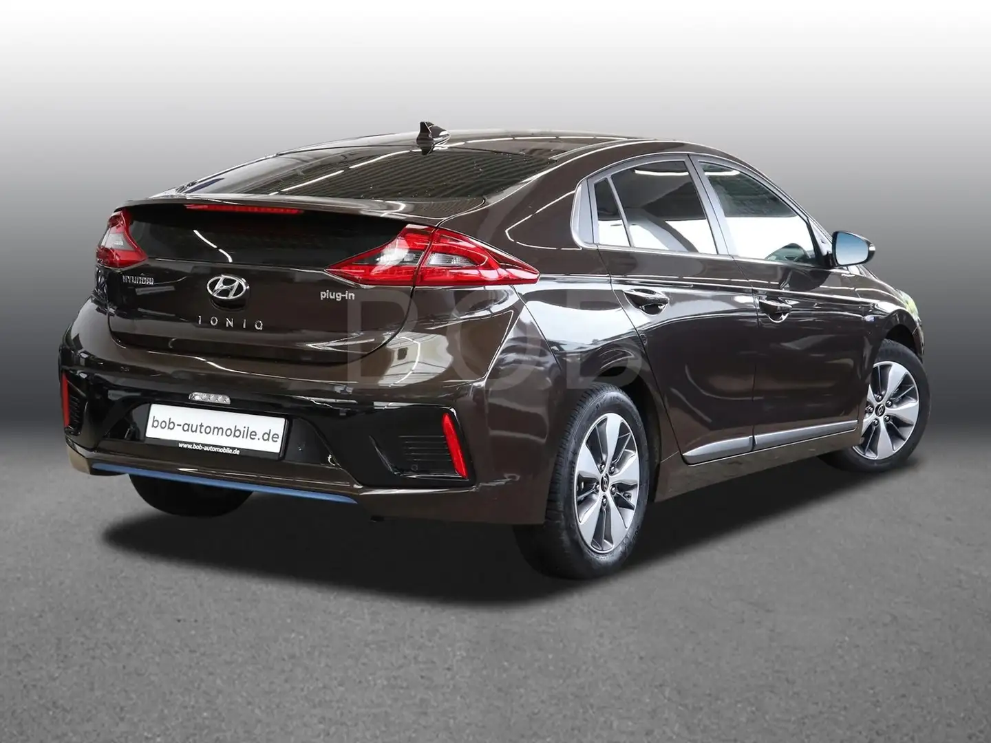 Hyundai IONIQ Plug-In Hybrid Style  NAVI LED ACC SHZ RFK Barna - 2