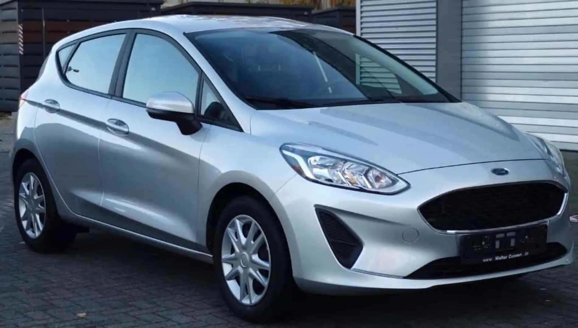 Ford Fiesta Trend | *NEUES-MODEL*WENIG-KM*TÜV* Gris - 1