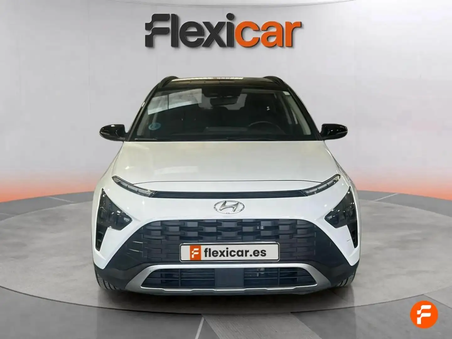 Hyundai BAYON 1.0 TGDI 74kW (100CV) 48V Tecno DCT Amarillo - 2