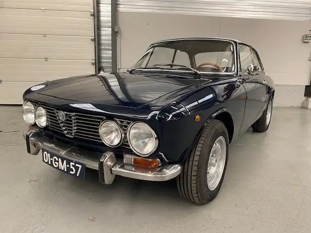 Alfa Romeo 2000 2.0 GT Veloce