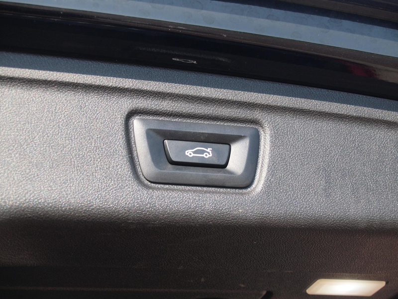 BMW 318 3-serie Touring 318i Business Edition | Black Opti — photo 30